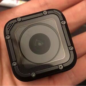 Go Pro Sessions 4 Compact Black Action Camera